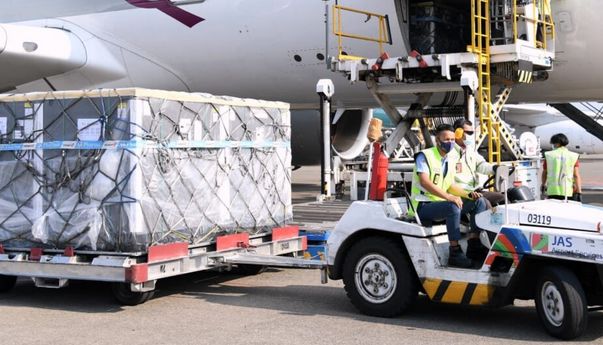 Kabar Baik dan Buruk, Kita Kedatangan Lagi 1,389 Juta Vaksin AstraZeneca Tapi Angka Covid-19 Global Naik Tajam