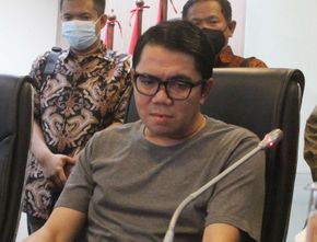 Arteria Dahlan Direkomendasikan Untuk Dipecat, PDIP Jabar: “Kasih Sanksi Paling Berat”