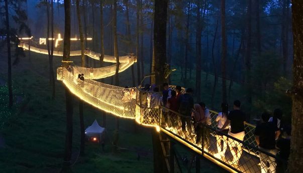 5 Pilihan Spot Foto Bandung yang Unik