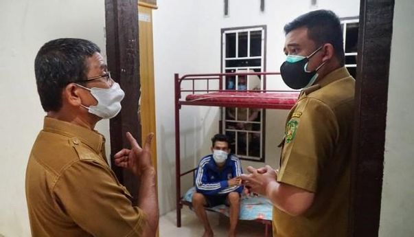 Bobby Dapat Info dari Wagubsu Ada Warga Aceh 3 Tahun Tinggal di Kolong Jembatan dan Mau Pulang Kampung