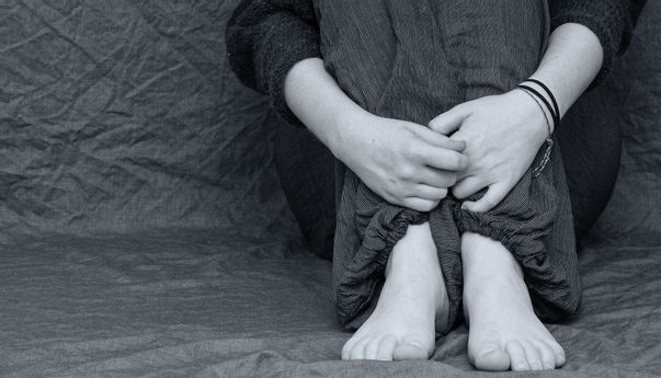 Relasi antara Social Distancing dan Angka Bunuh Diri