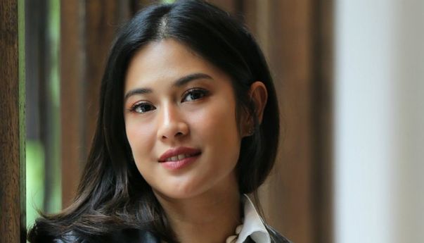 Seberapa Penting Pendidikan Bagi Kaum Perempuan? Ini Kata Dian Sastro