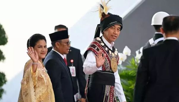 Kali Ini Presiden Jokowi Kenakan Baju Adat Maluku Hadiri Sidang Tahunan MPR
