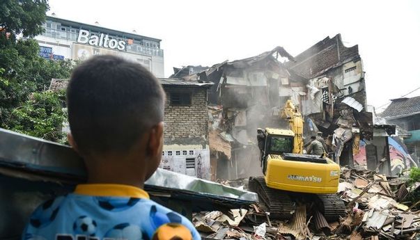 Kronologi Penggusuran Tamansari Bandung yang Berakhir Bentrok