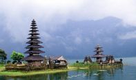 Berita Terkini: Wisatawan Lokal yang Berlibur ke Bali Harus Kantongi Hasil Tes Usap