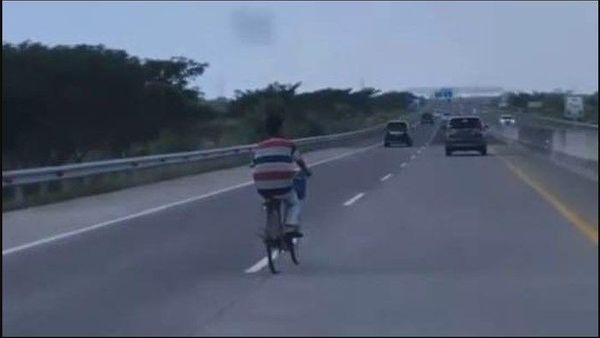 Berita Jateng: Seorang Pesepeda Diamankan karena Melintas di Ruas Tol Pejagan—Pemalang