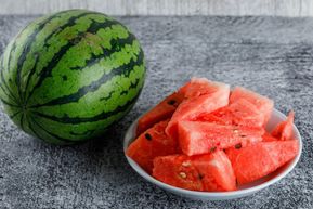 Dari Apel hingga Semangka, Ini Tips Memilih Buah Segar dan Berkualitas