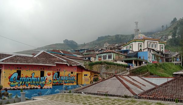Symphony Sumbing dan Nepal van Java Ditutup Sepekan Selama Lebaran