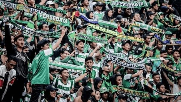 Belum Berikan Izin, Gugas Covid-19 Khawatirkan Fanatisme Suporter Sepakbola Indonesia