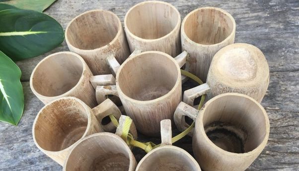 Inspiratif! Ini Cara Membuat Gelas dari Bambu yang Mudah dan Unik