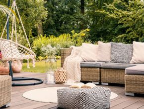 Tips Merawat Furnitur Luar Ruangan agar Tetap Bersih dan Awet
