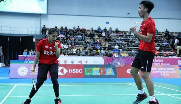 Tim Beregu Campuran Indonesia Juara Kejuaraan Dunia Badminton Junior 2019