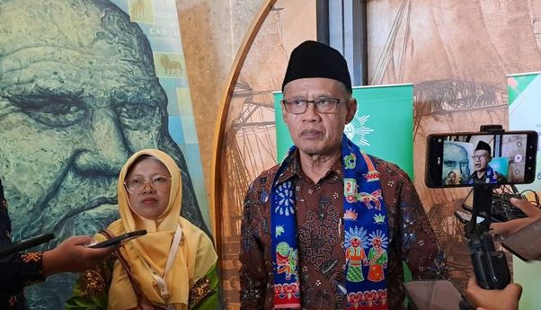 Tanggapan Haedar Nashir Soal Usulan Zakat Biayai Makan Bergizi Gratis