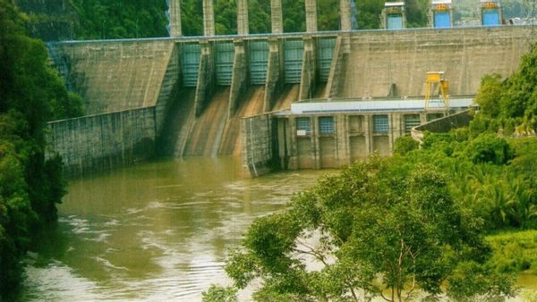 Waduk PLTA Koto Panjang: Ketinggian Air Naik 12 Cm, Kondisi Masih Aman?