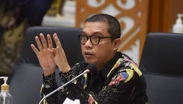 Baleg Gelar Rapat Bahas Ambang Batas Pilkada usai Putusan MK Hari Ini