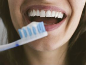 Gadis Ini Tewas Setelah Tak Sengaja Menyikat Gigi dengan Racun Tikus