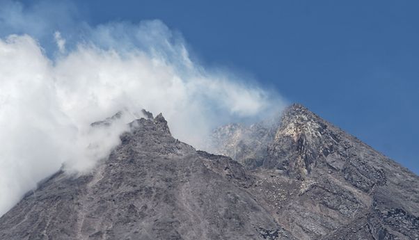 Terbaru! Morfologi Kubah Gunung Merapi Berubah, Aktivitas Kegempaan Meningkat