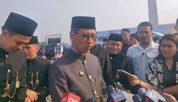 Upaya Tanggulangi Polusi Udara Jakarta, Heru Budi Masifkan Tanam Pohon