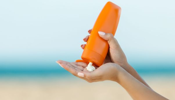 Tips Memilih Sunscreen Agar Terhindar dari Efek Panas Matahari Ekstrem