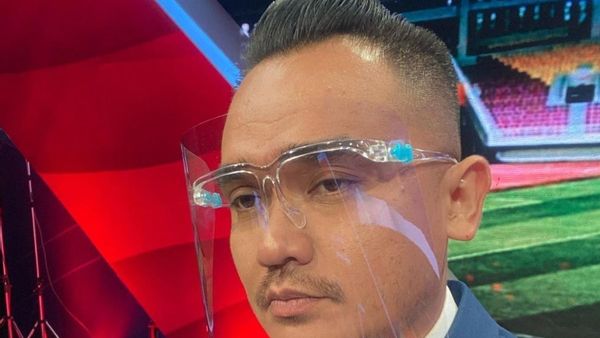 Jebret! Valentino Simanjuntak Bikin UU ITE Jadi Trending Lagi di Twitter