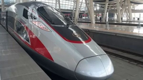 Soal Pembengkakan Biaya Proyek Kereta Cepat China Jakarta-Bandung, Anggota DPR Ingatkan: Mirip yang Dialami Sri Lanka