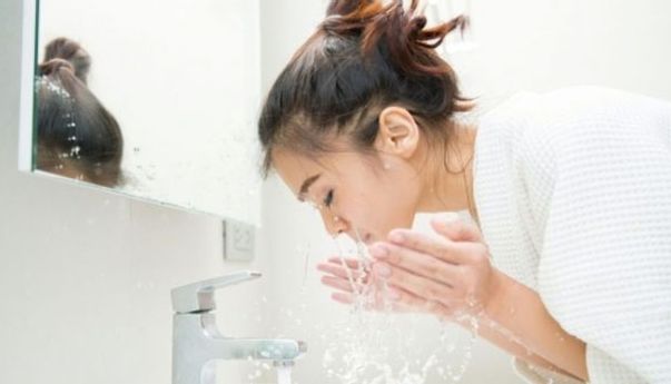 Inilah Mitos Cuci Muka yang Wajib Anda Ketahui