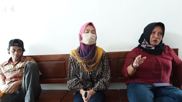 Berita Seputar Jateng: Wanita di Kendal Diteror Selama 2 Tahun, Dikirimi Kelapa hingga 1 Truk