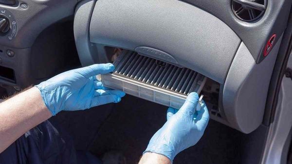 5 Masalah AC Mobil yang Sering Disepelekan
