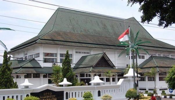 Ratusan Anggota Dinyatakan Negatif Covid-19, Kantor DPRD Temanggung Beroperasi Kembali