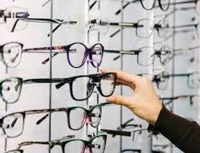 Inilah Jenis - Jenis Kacamata Wajib Diketahui untuk Menunjang Penampilan