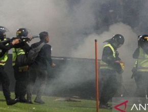 KontraS Soal Tragedi Kanjuruhan: Aparat di Luar Stadion Juga Menembakkan Gas Air Mata