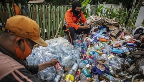 Produksi Sampah di Pontianak Tembus 400 Ton per Hari, Walkot Ajak Masyarakat Peduli Kebersihan Lingkungan