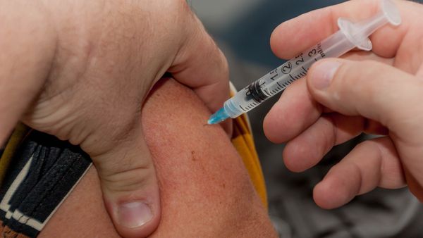 Siloam Siap Vaksin 1 Juta Orang per Hari, Mal-Mal Lippo Bisa Disulap Jadi Tempat Vaksinasi
