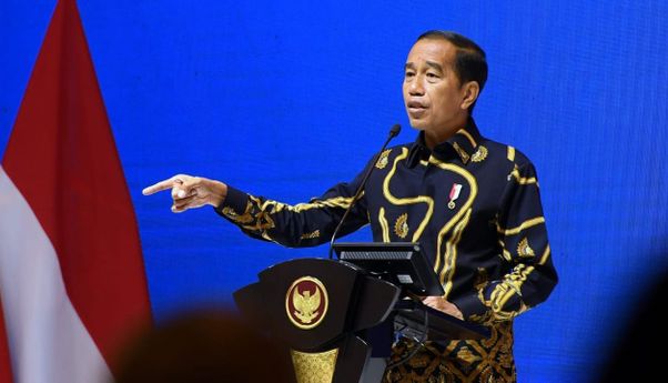 Jokowi Pesan ke Sri Mulyani Soal APBN: Bu Uang Kita Dieman-eman