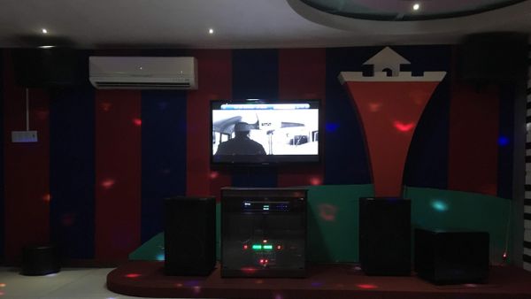 Warta Sragen: TIdak Punya TDUP, Pemilik Tempat Karaoke Didenda Jutaan Rupiah