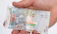 Mengejutkan! Mata Uang Termahal Bukan Poundsterling, tapi Dinar Kuwait