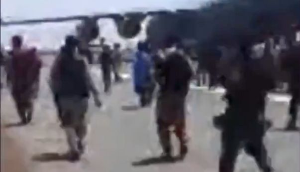 Setelah Tentara AS Lepaskan Sejumlah Tembakan di Bandara Kabul, Ada 5 Orang yang Kabarnya Tewas