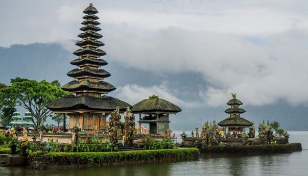 Pariwisata Denyut Ekonomi Bali, Pemerintah Prioritaskan Vaksinasi di Pulau Dewata