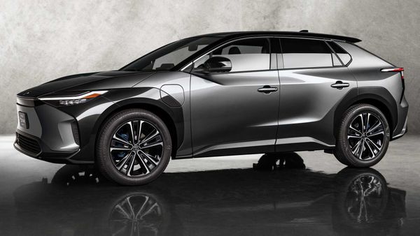 Mobil Listrik Baru, Toyota BZ4X Direncanakan Meluncur Tahun Depan