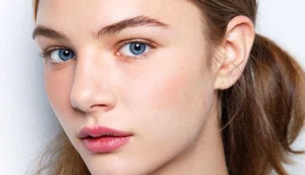 Tips Simple Make Up Natural untuk Remaja Kekinian