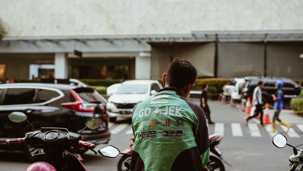 Saran Gibran Rakabuming ke Ojol yang 'Salah Tangkap': Sebelum Kirim, Cek Dulu Barangnya Apa