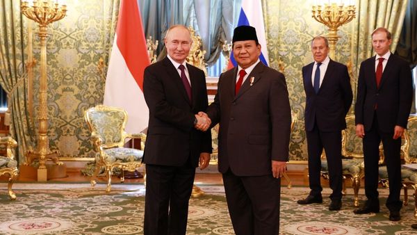 Prabowo Temui Putin di Moskow, Sebut Rusia Sering Bantu Indonesia saat Masa Sulit