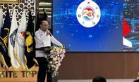 Kepala PPATK Ungkap 3,8 Juta dari 8,8 Juta Penjudi Online Tercatat sebagai Pengutang