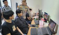 Penggerebekan Ruko Judi Online di Jakbar: Polisi Tangkap 5 Operatornya