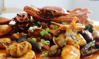 7 Pilihan Tempat Makan Seafood di Bogor dengan Rasa Luar Biasa