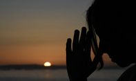 Bacaan Do'a Turun Hujan Berserta Doa yang Dibaca Nabi Ketika Hujan Merusak Bumi