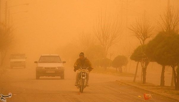 Badai Debu di Iran, 2.107 Orang Dilarikan ke Rumah Sakit dan 3 Orang Tewas