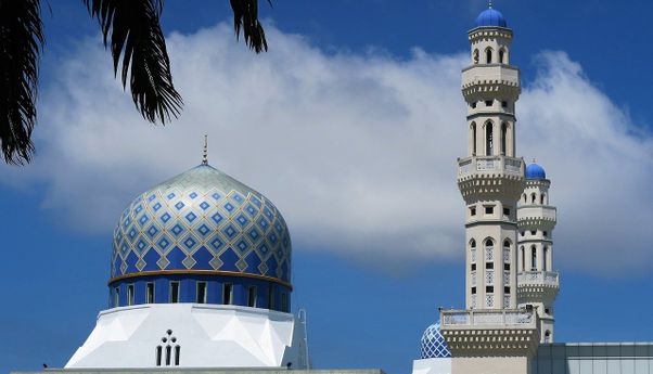Masjid di Kuala Lumpur Kecepatan Azan Magrib 3 Menit, Batal Puasa Massal