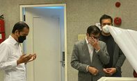 Di Depan Jokowi yang Berdoa, Yasonna Tak Bisa Tutup Kesedihan Ditinggal Istri Elisye W Ketaren