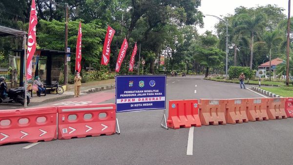 Warga Medan  Catat Ini 8 Titik Penyekatan, Bobby: Itu Bakal Terus Bertambah Jika Masyarakat Tidak Bisa Diam